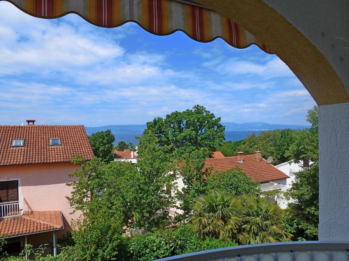 Apartment Honor Njivice Exteriör bild